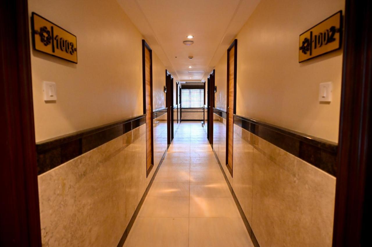 Hotel Sms Grand Imperial Веллуру Екстер'єр фото